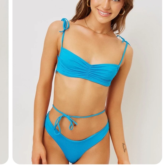 Frankie’s Bikinis Set in Ocean - Picture 1 of 4
